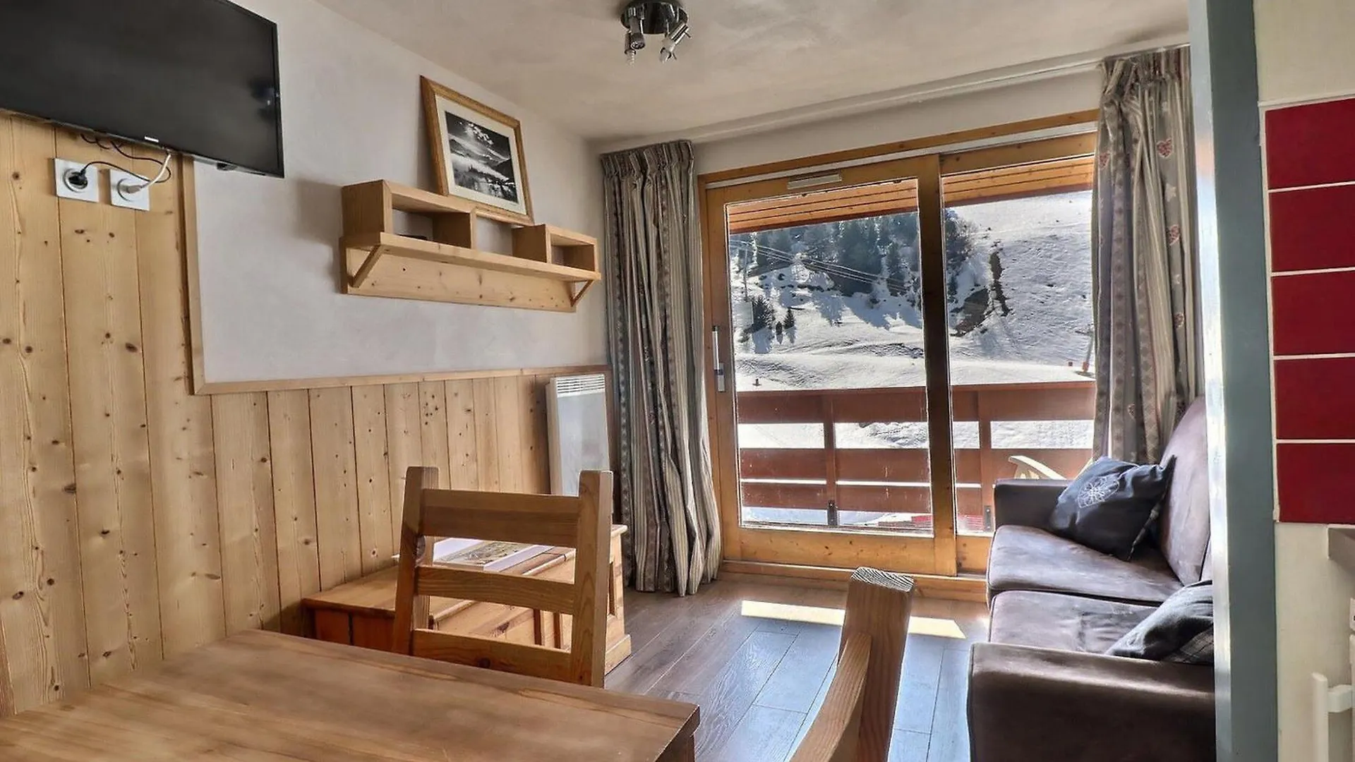 Charmant Studio Pied Des Pistes, Balcon, Animaux Bienvenus - Meribel - Fr-1-182-197 Les Allues